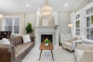 3510 W Melrose St, Chicago, IL 60618 - Photo 5