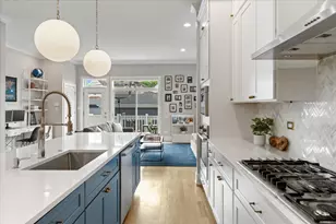 3510 W Melrose St, Chicago, IL 60618 - Photo 15