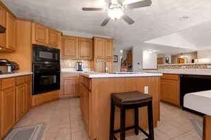 7576 Deer Track Trail, Rockford, IL 61102 - Photo 11