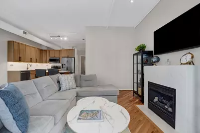 950 W Monroe Street #412, Chicago, IL 60607 - Photo 7