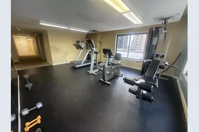 6102 N Sheridan Road #305, Chicago, IL 60660 - Photo 13