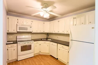 2000 Saint Regis Drive #1B, Lombard, IL 60148 - Photo 7