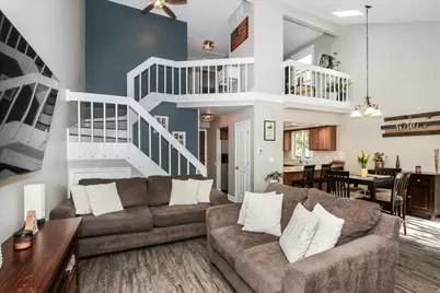 949 Manchester Court, South Elgin, IL 60177 - Photo 5