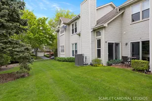 1310 Tennyson Ln, Naperville, IL 60540 - Photo 17