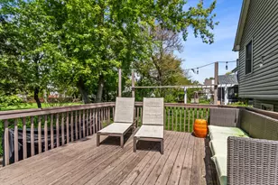 228 N Walnut Ln, Schaumburg, IL 60194 - Photo 25