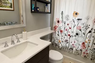 1427 W Elmdale Ave, Chicago, IL 60660 - Photo 13