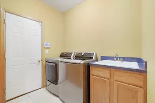 6963 Margaret Courtyard Ct, Tinley Park, IL 60477 - Photo 13