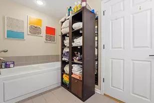 33 W Huron St, Chicago, IL 60654 - Photo 15
