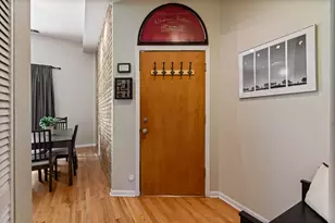 2705 N Campbell Ave, Chicago, IL 60647 - Photo 3