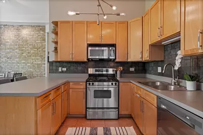 2705 N Campbell Avenue #3S, Chicago, IL 60647 - Photo 11