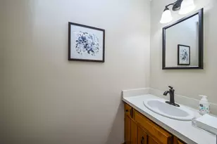 2264 Briarhill Dr, Naperville, IL 60565 - Photo 11