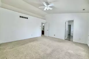 3207 Katie Lynn Dr, Champaign, IL 61822 - Photo 17