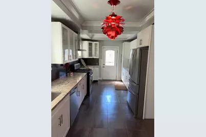 7718 S Bennett Avenue, Chicago, IL 60649 - Photo 5