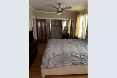 7718 S Bennett Avenue, Chicago, IL 60649 - Photo 9