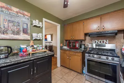 1111 N Berwick Boulevard, Waukegan, IL 60085 - Photo 7