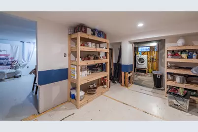 1111 N Berwick Boulevard, Waukegan, IL 60085 - Photo 21