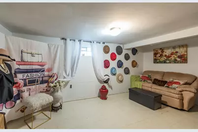 1111 N Berwick Boulevard, Waukegan, IL 60085 - Photo 19