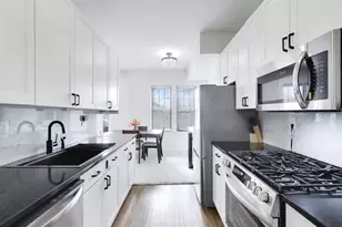 5465 S Ingleside Ave, Chicago, IL 60615 - Photo 13