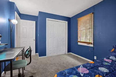 32 Kenfield Circle, Bloomington, IL 61704 - Photo 17