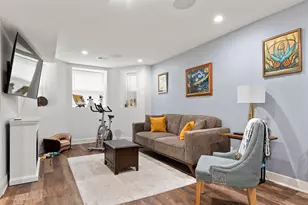 2825 W Walnut St, Chicago, IL 60612 - Photo 13