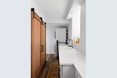 2825 W Walnut Street, Chicago, IL 60612 - Photo 19