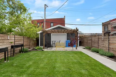 2825 W Walnut Street, Chicago, IL 60612 - Photo 31