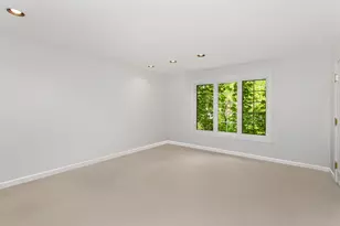 22 Regent wood Rd, Northfield, IL 60093 - Photo 19