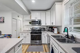 2642 N Talman Ave, Chicago, IL 60647 - Photo 5
