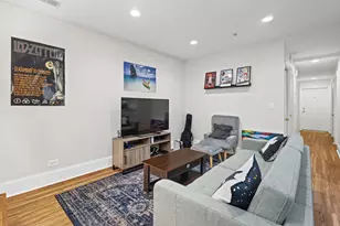 2642 N Talman Ave, Chicago, IL 60647 - Photo 9
