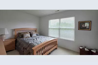 2560 W Sprce Drive, Round Lake, IL 60073 - Photo 29