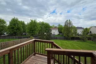 2560 W Sprce Dr, Round Lake, IL 60073 - Photo 35