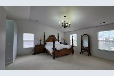 2560 W Sprce Drive, Round Lake, IL 60073 - Photo 23