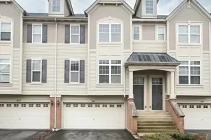 401 N Commerce St, Aurora, IL 60504 - Photo 1