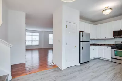 401 N Commerce Street #401, Aurora, IL 60504 - Photo 11