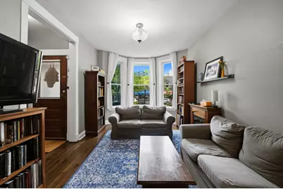 1929 W Irving Park Road #2, Chicago, IL 60613 - Photo 5