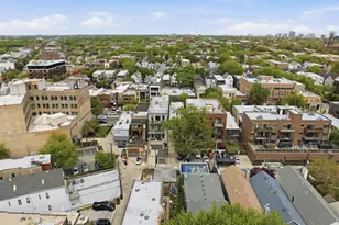 1929 W Irving Park Rd, Chicago, IL 60613 - Photo 21