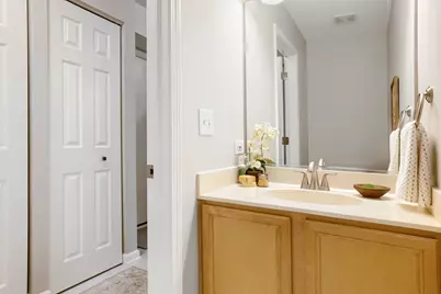 3042 Renard Lane, Saint Charles, IL 60175 - Photo 15