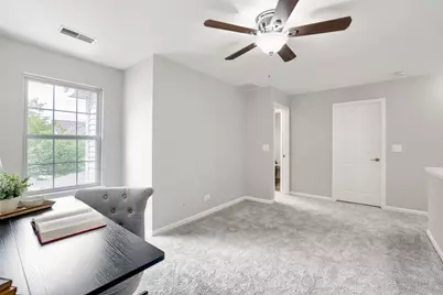 3042 Renard Lane, Saint Charles, IL 60175 - Photo 17