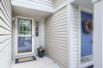 3042 Renard Lane, Saint Charles, IL 60175 - Photo 3