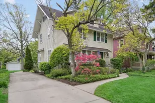 972 Elm St, Winnetka, IL 60093 - Photo 3