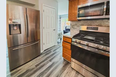 4483 Brighton Court, Gurnee, IL 60031 - Photo 9