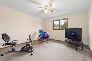 611 Vanderbilt Dr, New Lenox, IL 60451 - Photo 23