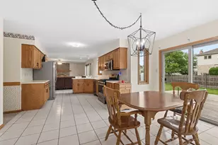 611 Vanderbilt Dr, New Lenox, IL 60451 - Photo 13