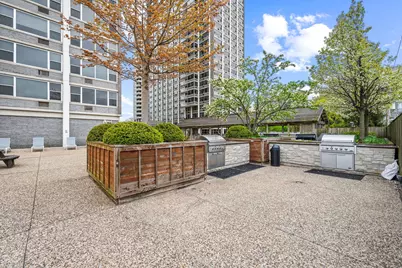 4250 N Marine Drive #2607, Chicago, IL 60613 - Photo 25
