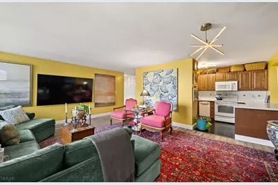 4250 N Marine Drive #2607, Chicago, IL 60613 - Photo 9