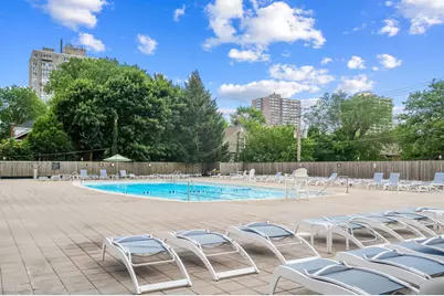 4250 N Marine Drive #2607, Chicago, IL 60613 - Photo 27