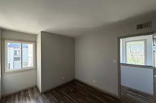 634 Robin Ct, Grayslake, IL 60030 - Photo 7