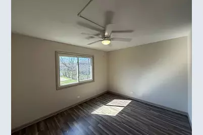 634 Robin Court, Grayslake, IL 60030 - Photo 13