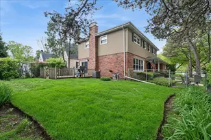 5255 Suffield Terrace, Skokie, IL 60077 - Photo 3