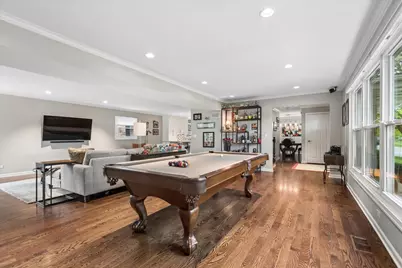 5255 Suffield Terrace, Skokie, IL 60077 - Photo 13